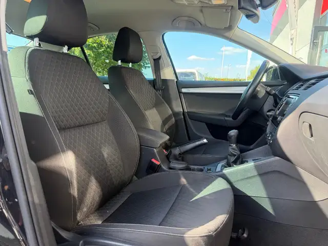 Skoda Octavia view 10
