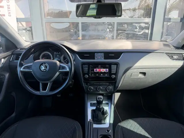 Skoda Octavia view 7