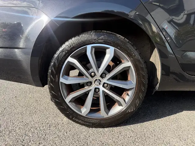 Skoda Octavia view 28