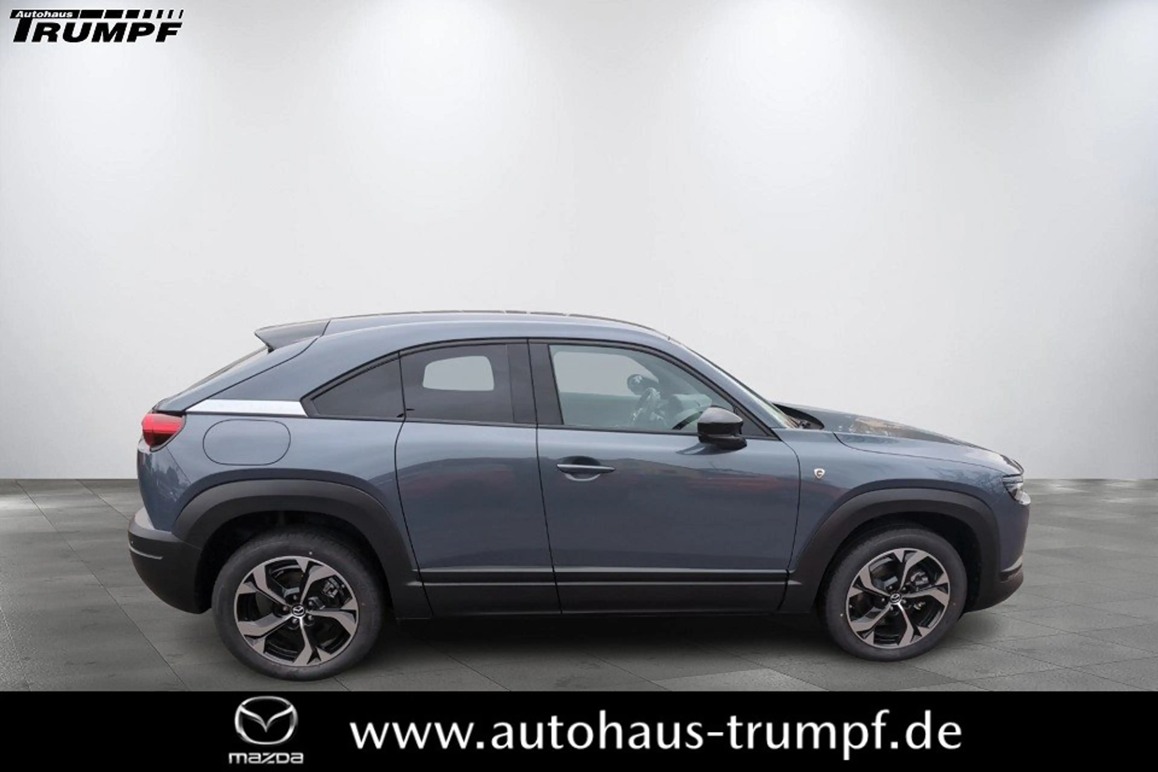 Mazda MX-30 e-SKYACTIV R-EV ADVANTAGE PluginHybrid — photo 3