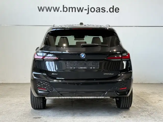 BMW 2 Series view 14