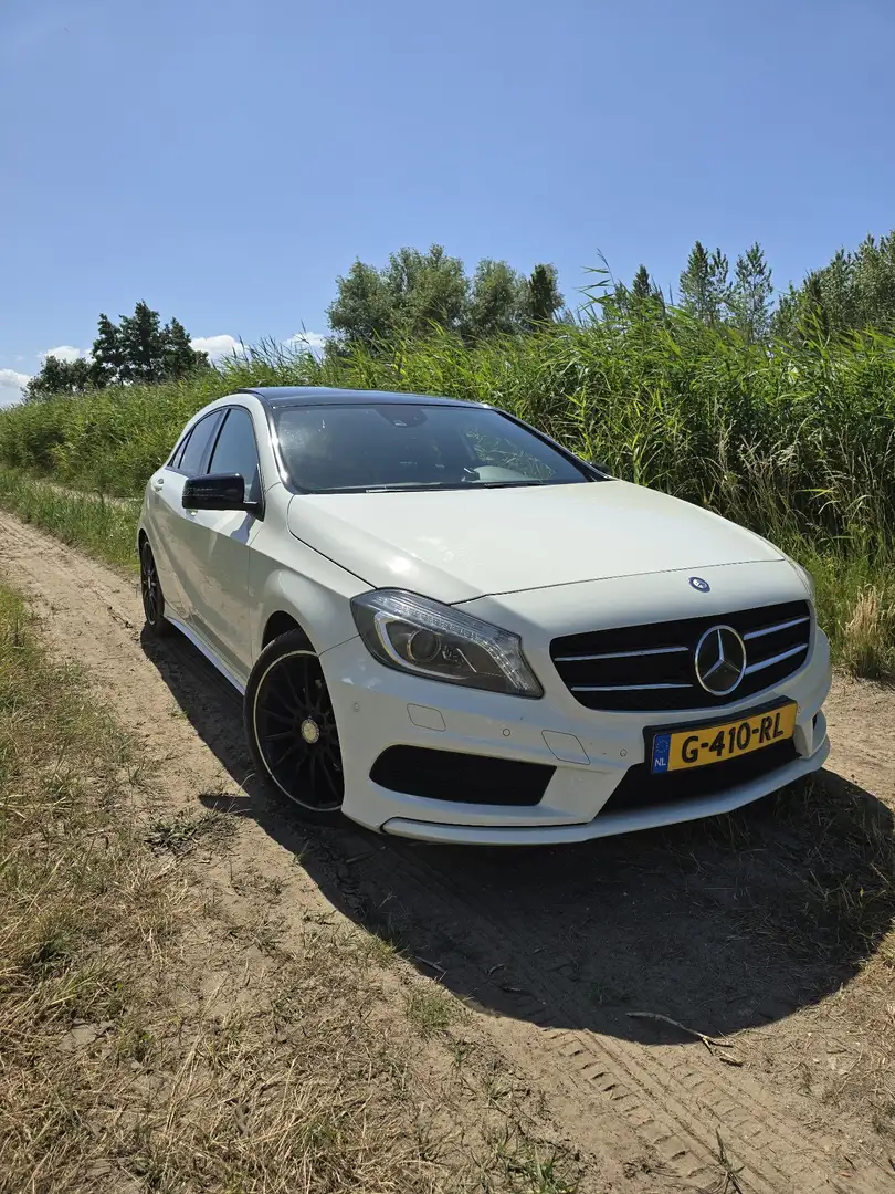 Mercedes-Benz A 200 (BlueEFFICIENCY) AMG Sport Wit - 1