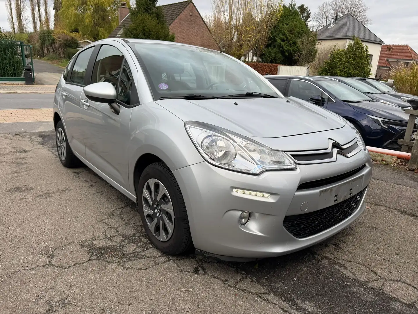 Citroen C3 C3 1.2i série Exclusive Zilver - 2