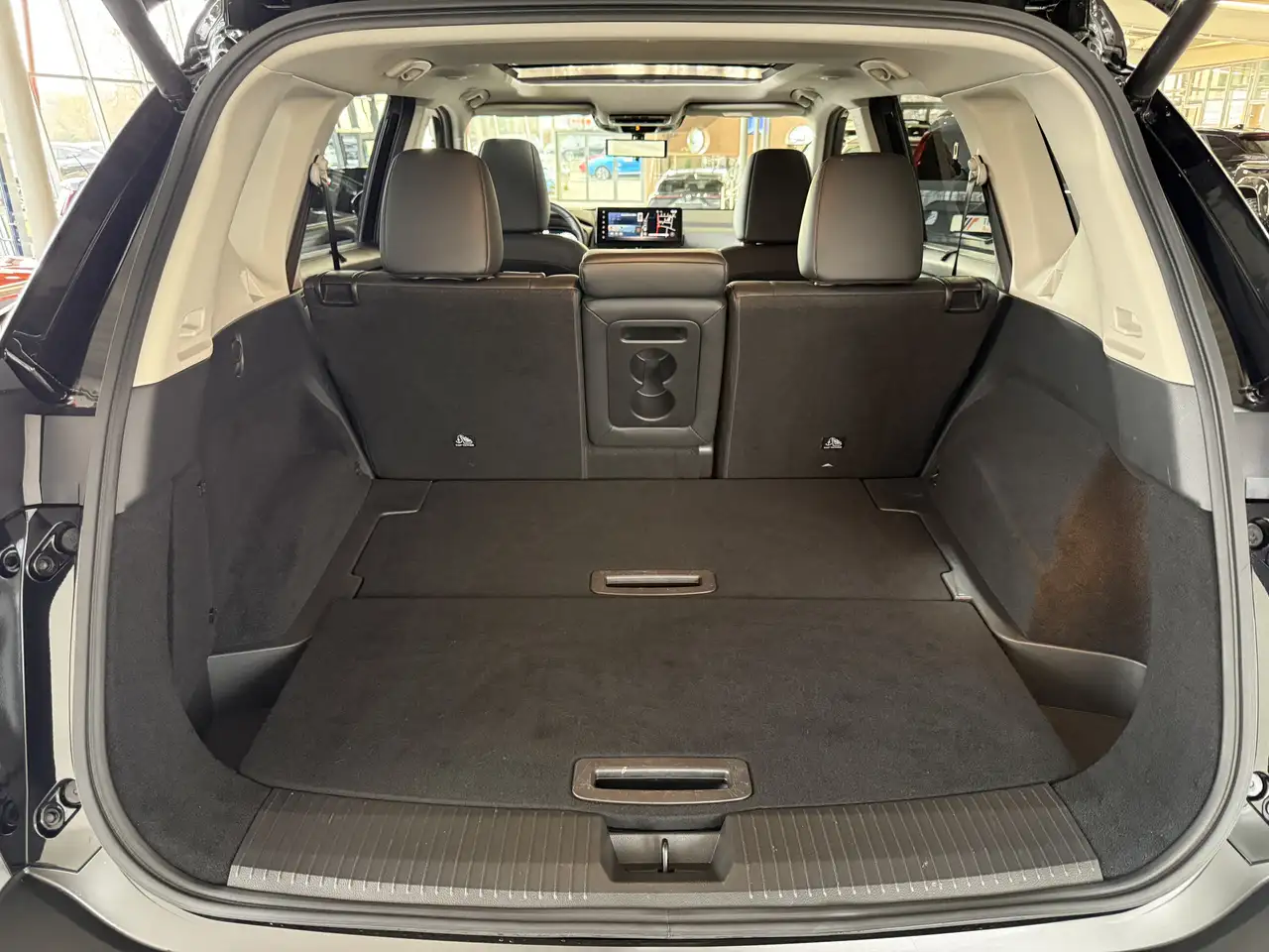 Nissan X-Trail 1,5l e-POWER e-4ORCE 4x4 Tekna Pano Bose 33