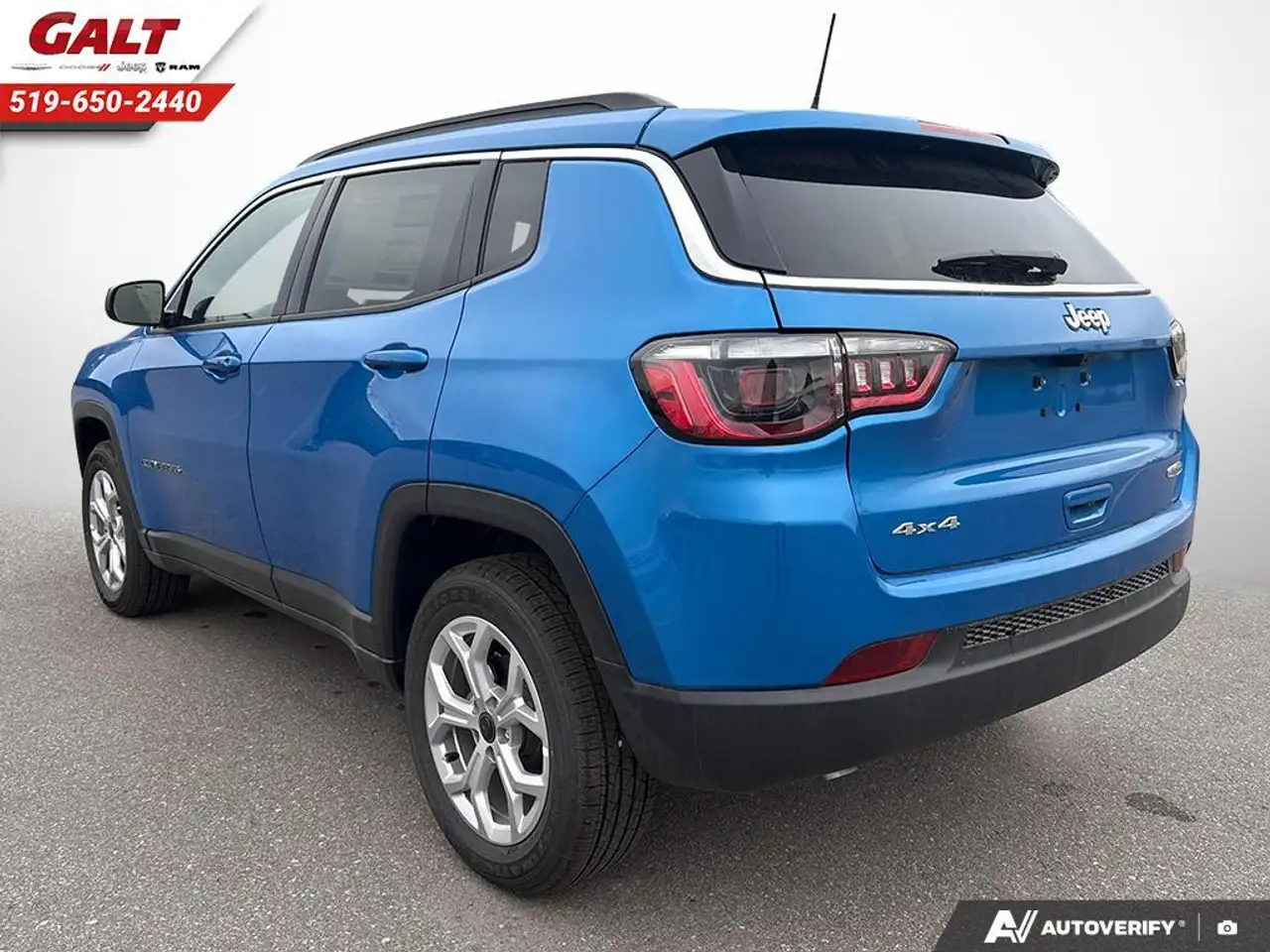 Jeep Compass снимка Jeep Compass