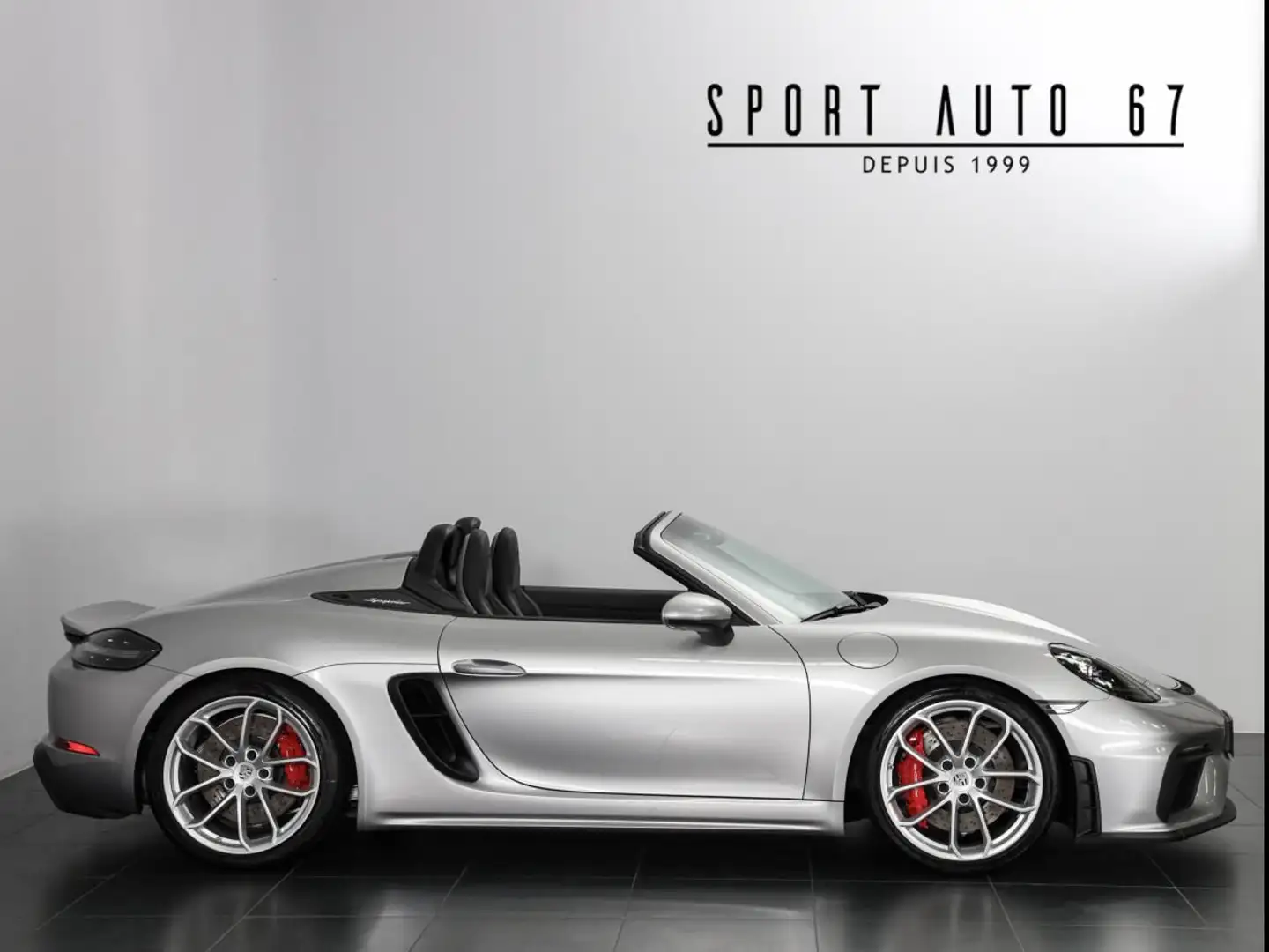Porsche 718 spyder Flat 6 4.0 L Gris - 2
