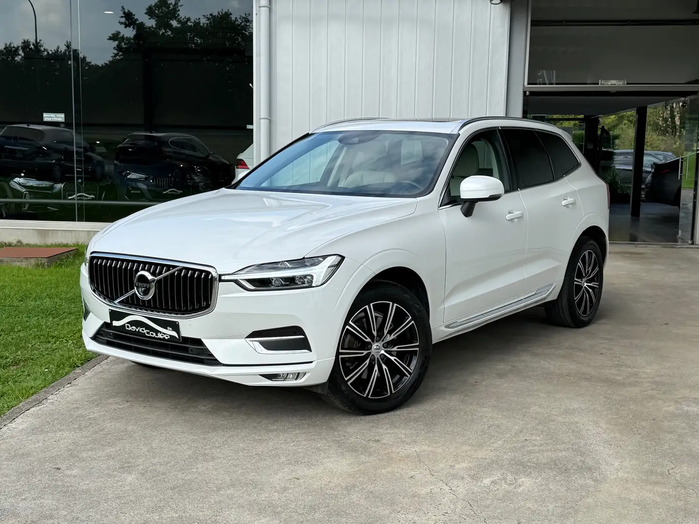 Volvo XC60 2.0 Toit Ouvr, Harman/Kardon, Attelage Electrique Bianco - 1