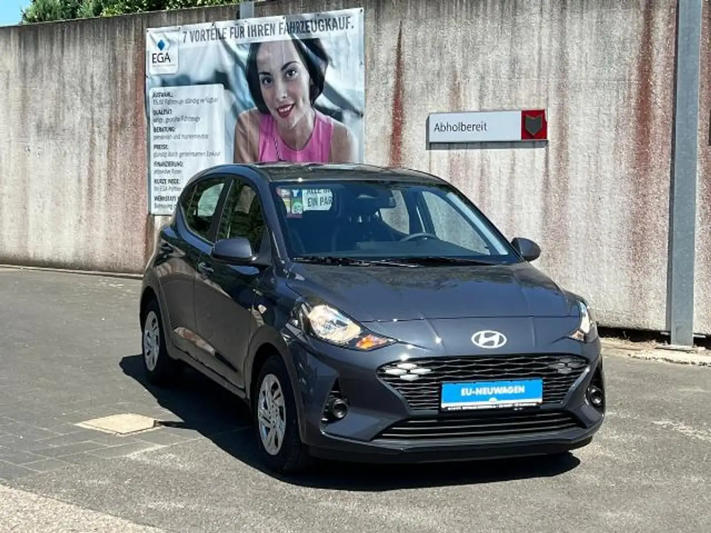 Hyundai i10 1.0 Comfort - Klima - Navi - R.Kam - PDC - Sitzhzg Grau - 1