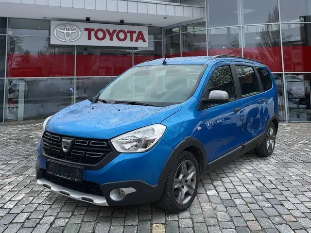 Dacia Lodgy 1.3 TCe 130 GPF Stepway Plus 7 Sitzer