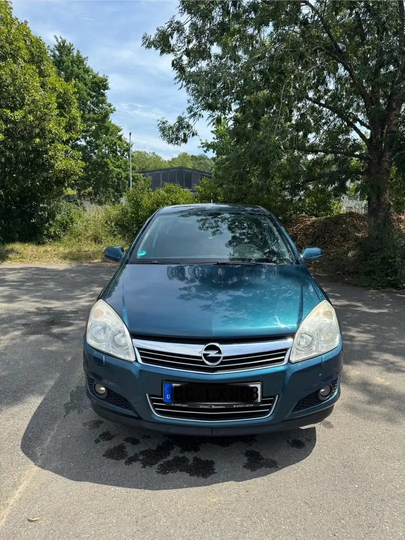 Opel Astra 1.9 CDTI DPF - 1