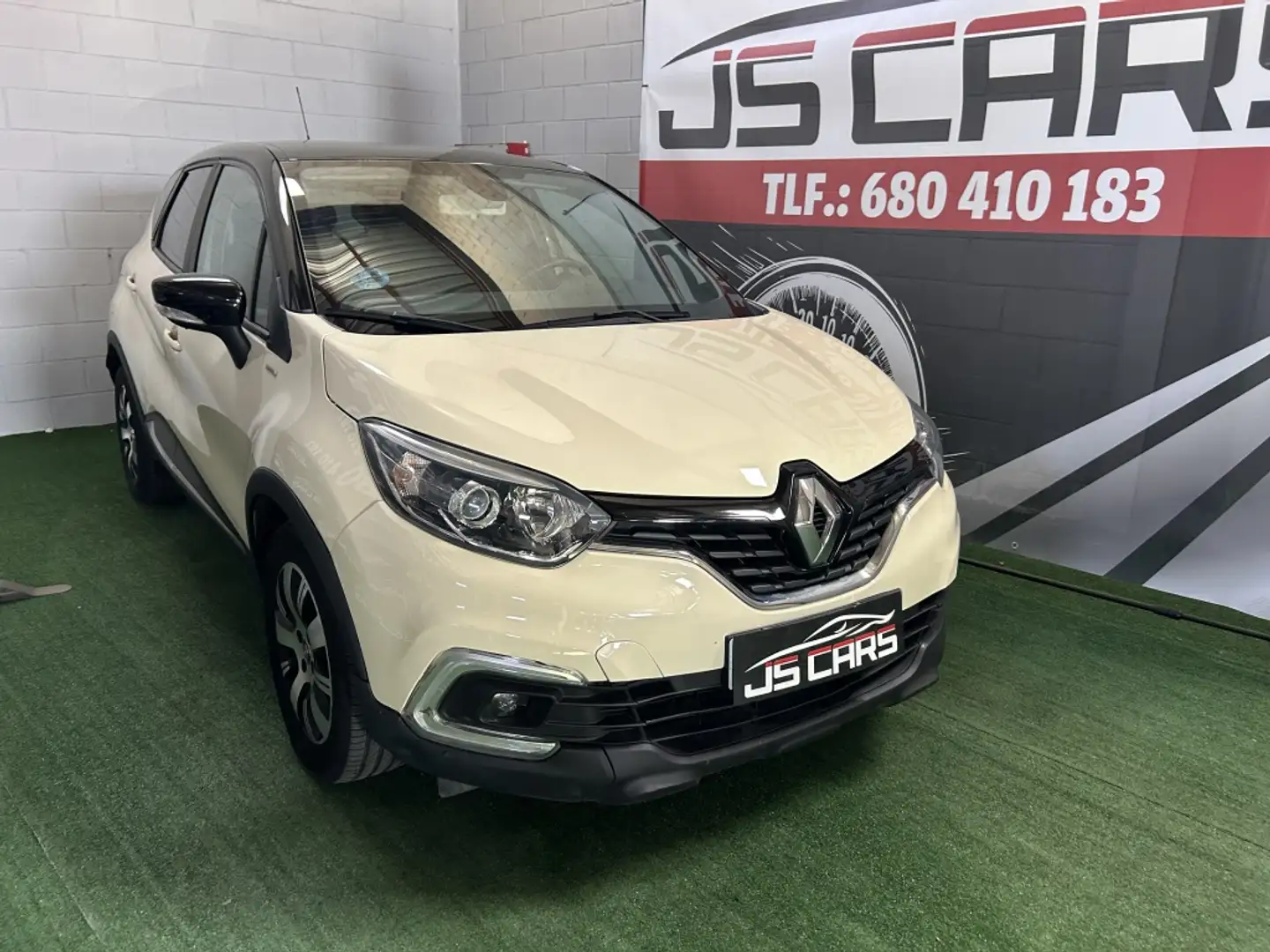 Renault Captur 1.5dCi Limited 66kW Beige - 1