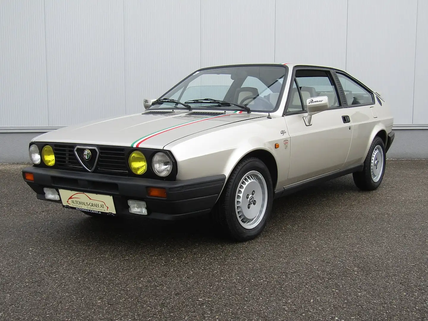 Alfa Romeo Alfa Romeo Sprint 1,7 KAT top Zustand Argent - 1