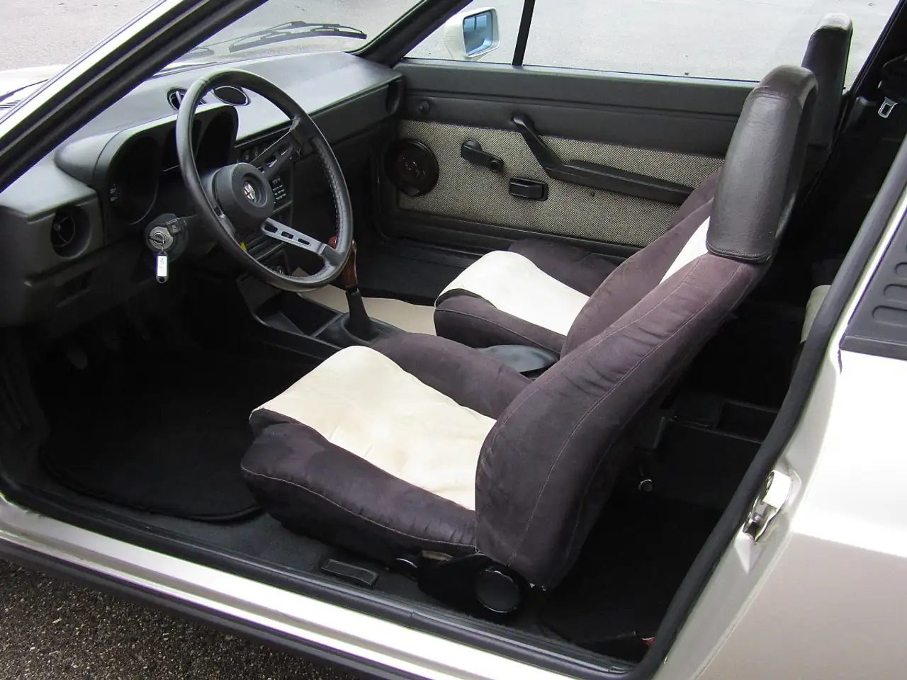 Alfa Romeo Sprint 1,7 KAT top Zustand, foto 9