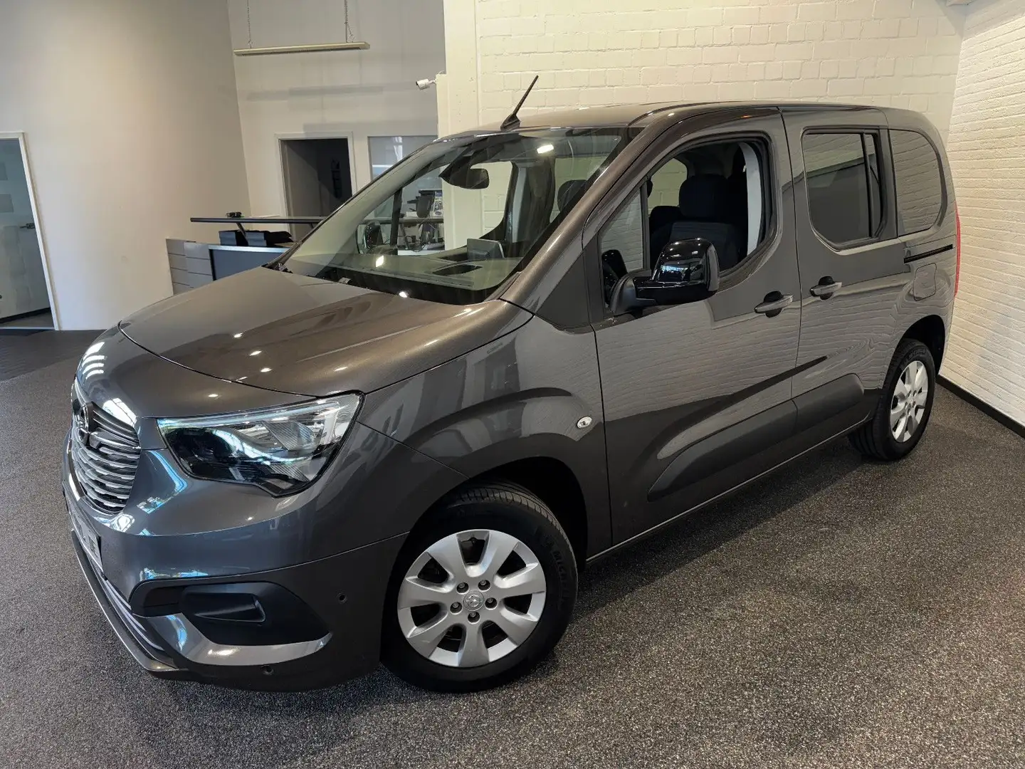 Opel Combo Life E Elegance 7-SITZER AUTOM.NAVI+CAM Grau - 2