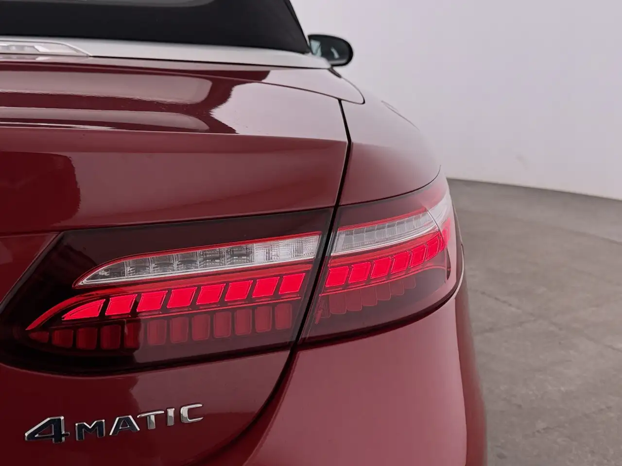 Mercedes-Benz E-Class d 4Matic Cabrio AMG Line Aut LED LEDER NAVI, миниатюра 10