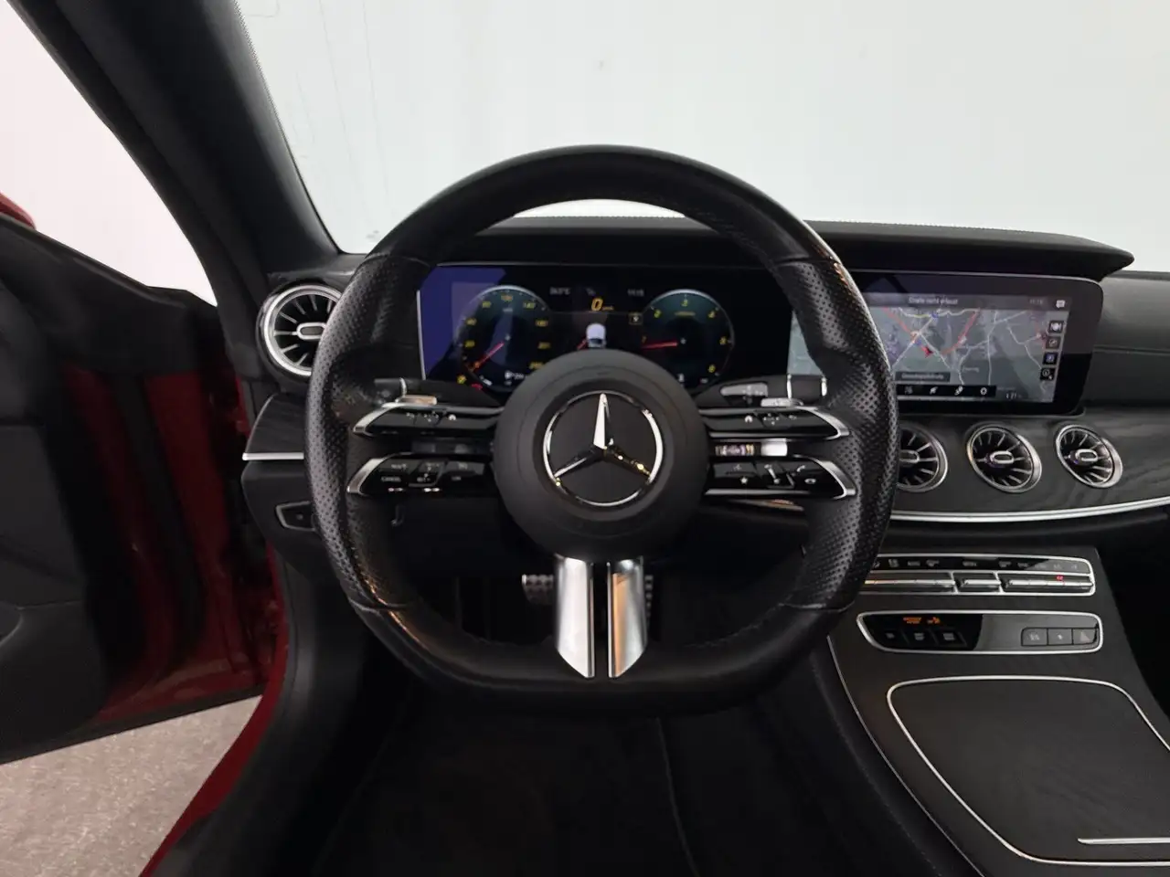 Mercedes-Benz E-Class d 4Matic Cabrio AMG Line Aut LED LEDER NAVI, миниатюра 19