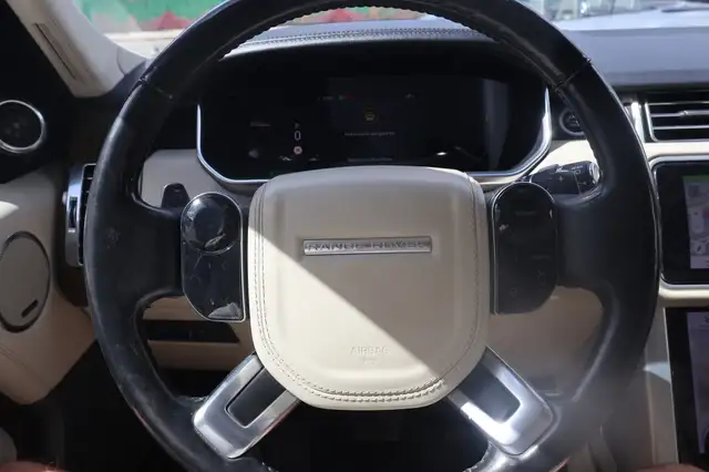 Land Rover Range Rover view 11