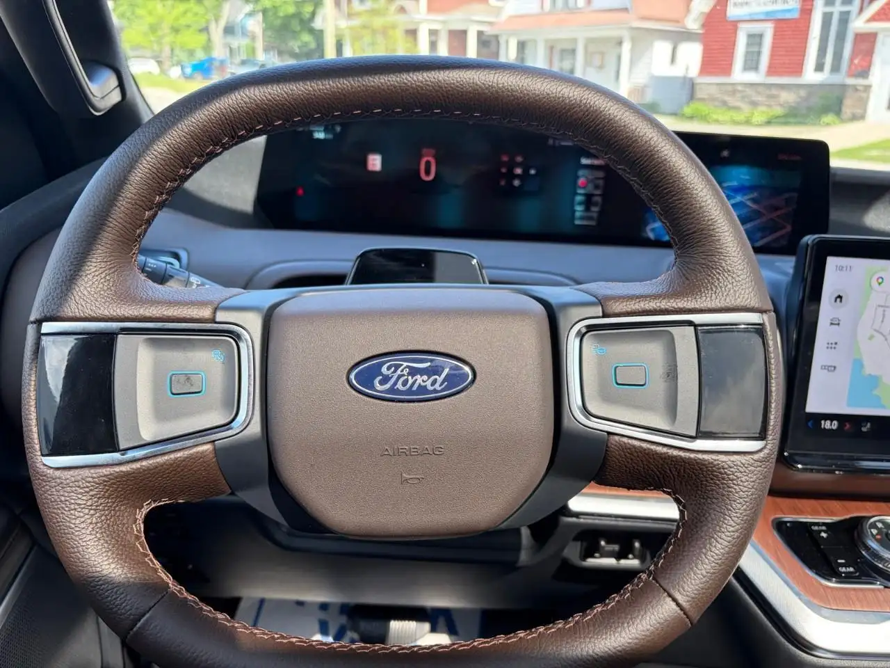 Ford Expedition снимка Ford Expedition