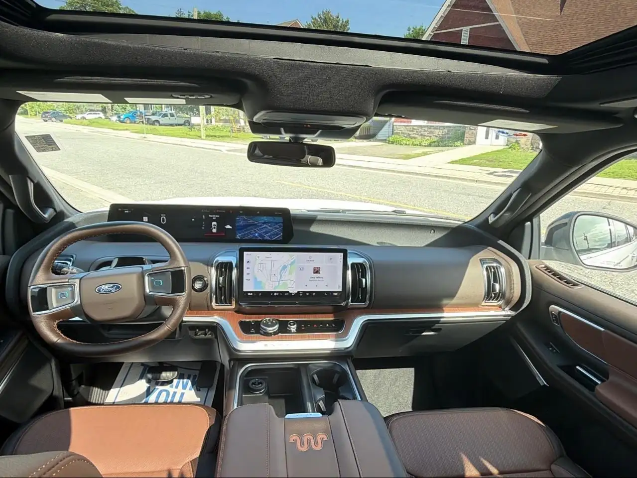 Ford Expedition снимка Ford Expedition