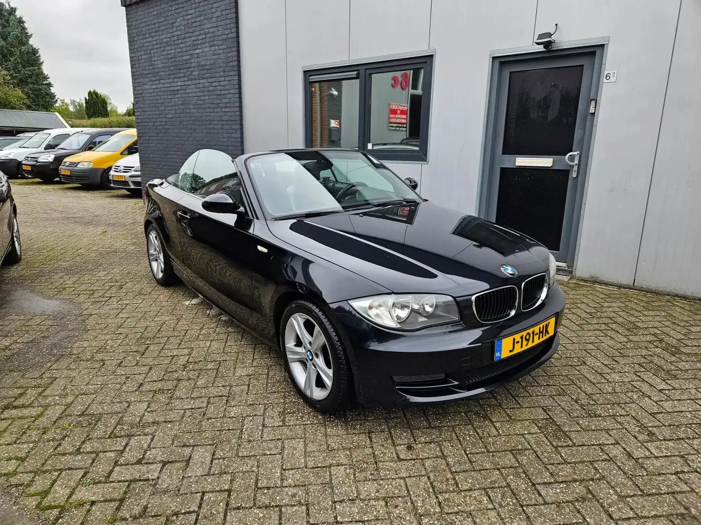 BMW 120 1-serie Cabrio 120i Zwart - 2