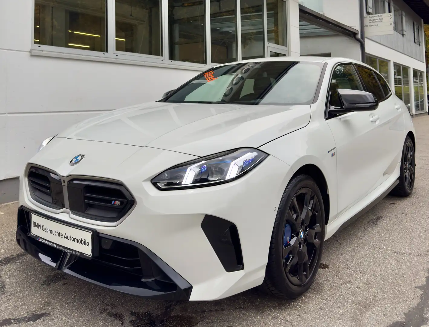 BMW 135 M135 xDrive HUD|DA Prof.|360|elektr.Sitze|NP:64800 Weiß - 1
