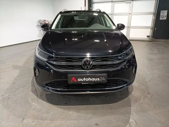 Volkswagen Taigo view 2
