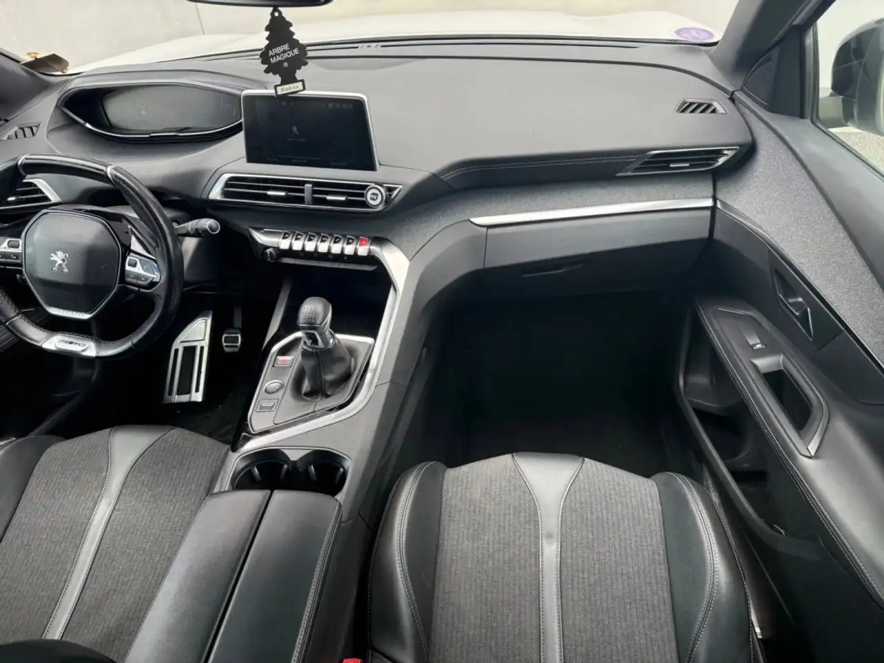 Peugeot 3008 3008 — photo 33