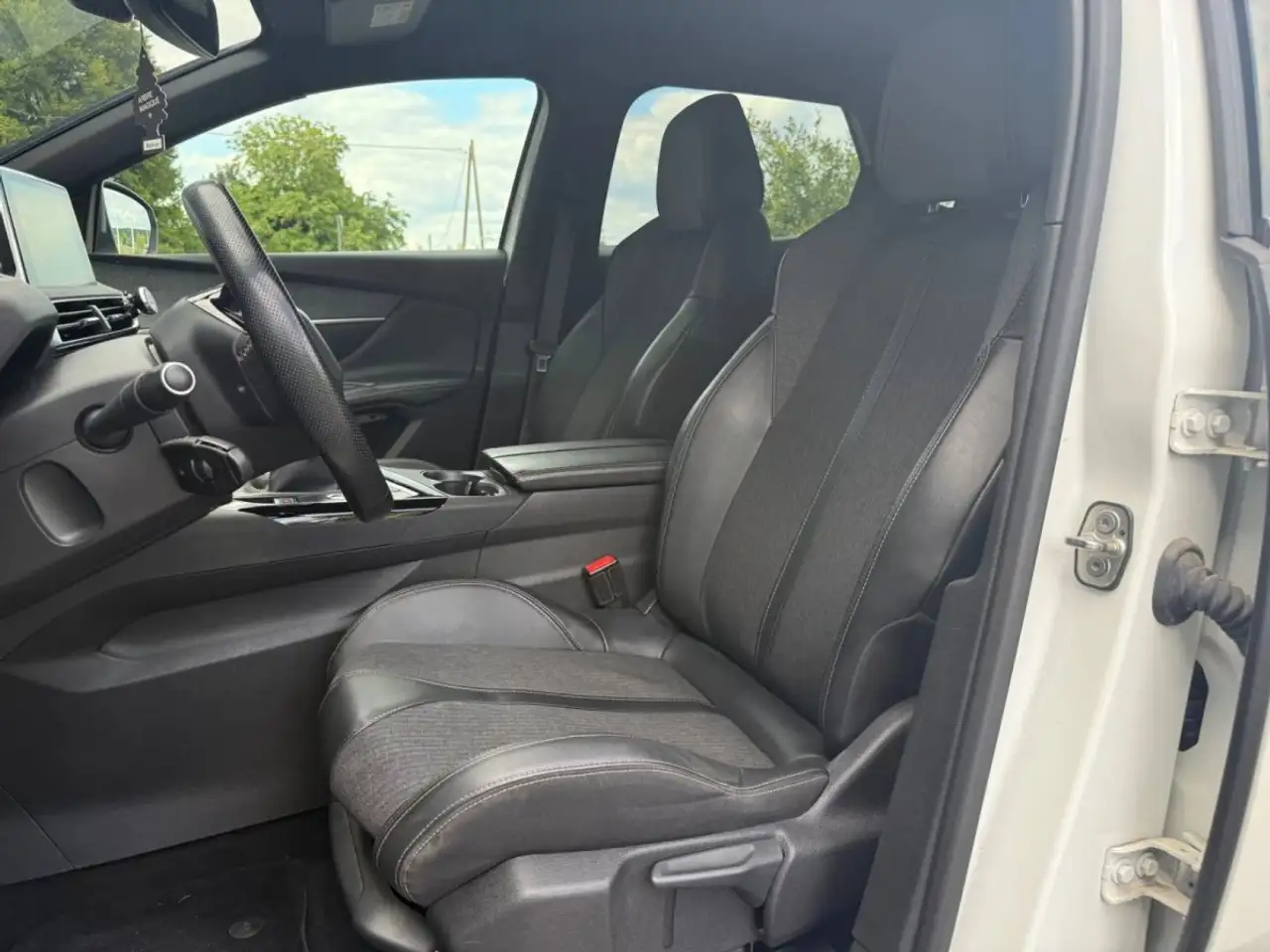Peugeot 3008 3008 — photo 13