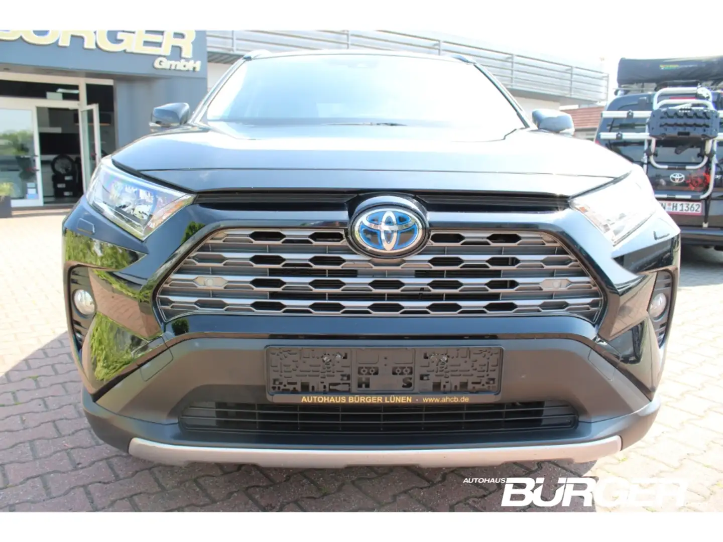 Toyota RAV 4 Hybrid 4x2 Team Deutschland 2.5 VVT-i Navi LED ACC Schwarz - 2