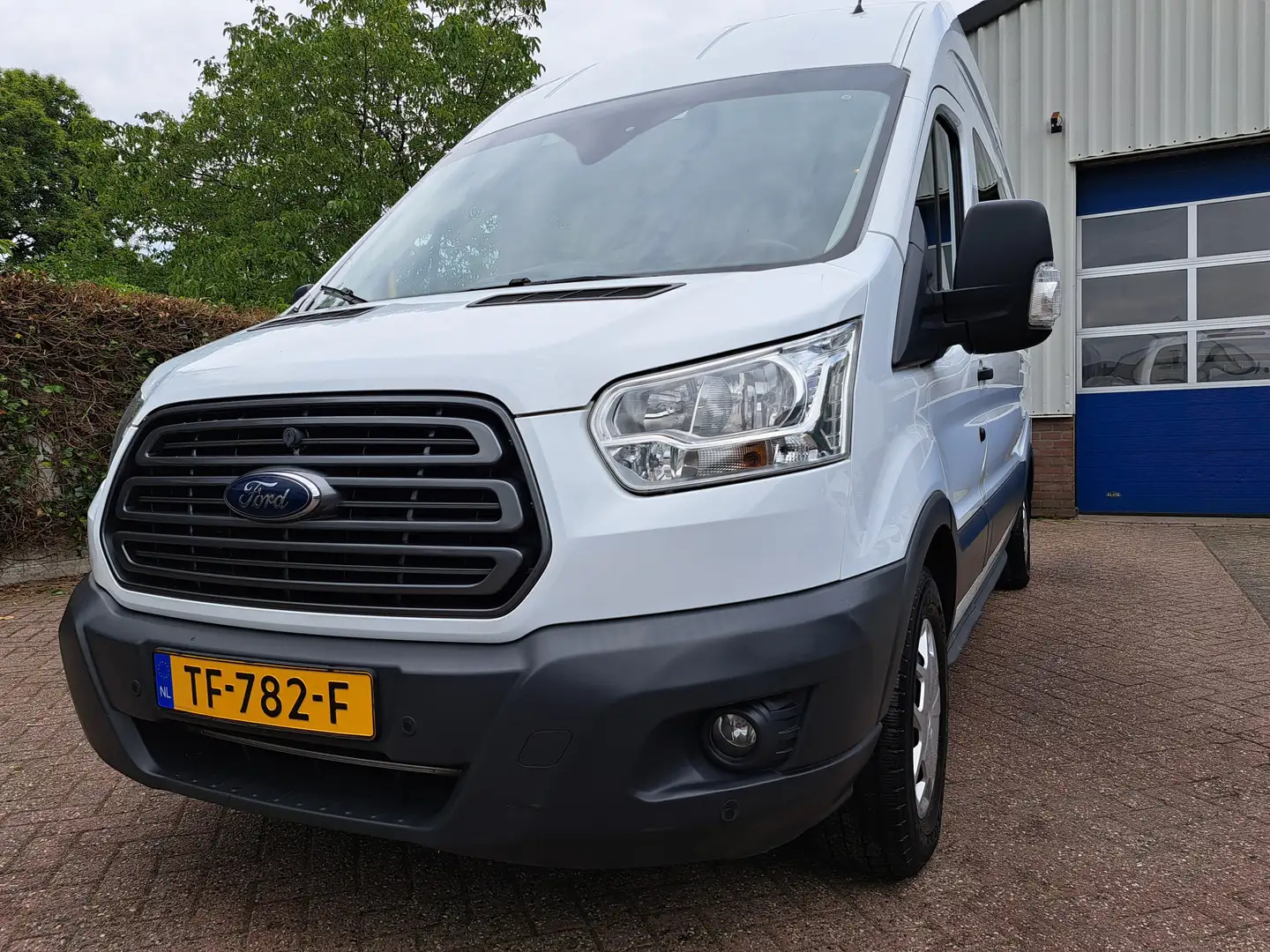 Ford Transit Kombi 350 2.0 TDCI L2H3 15995.- INCL. BTW 9-PERSOO Wit - 2