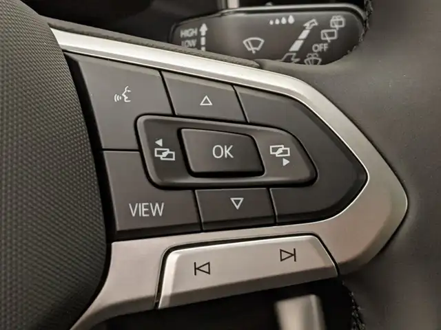 Volkswagen Polo view 9