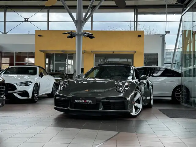 Porsche 992