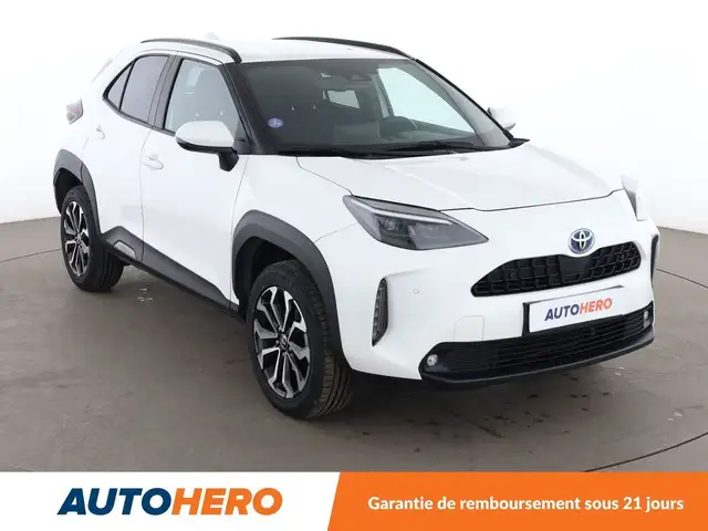 Toyota Yaris Cross view 8