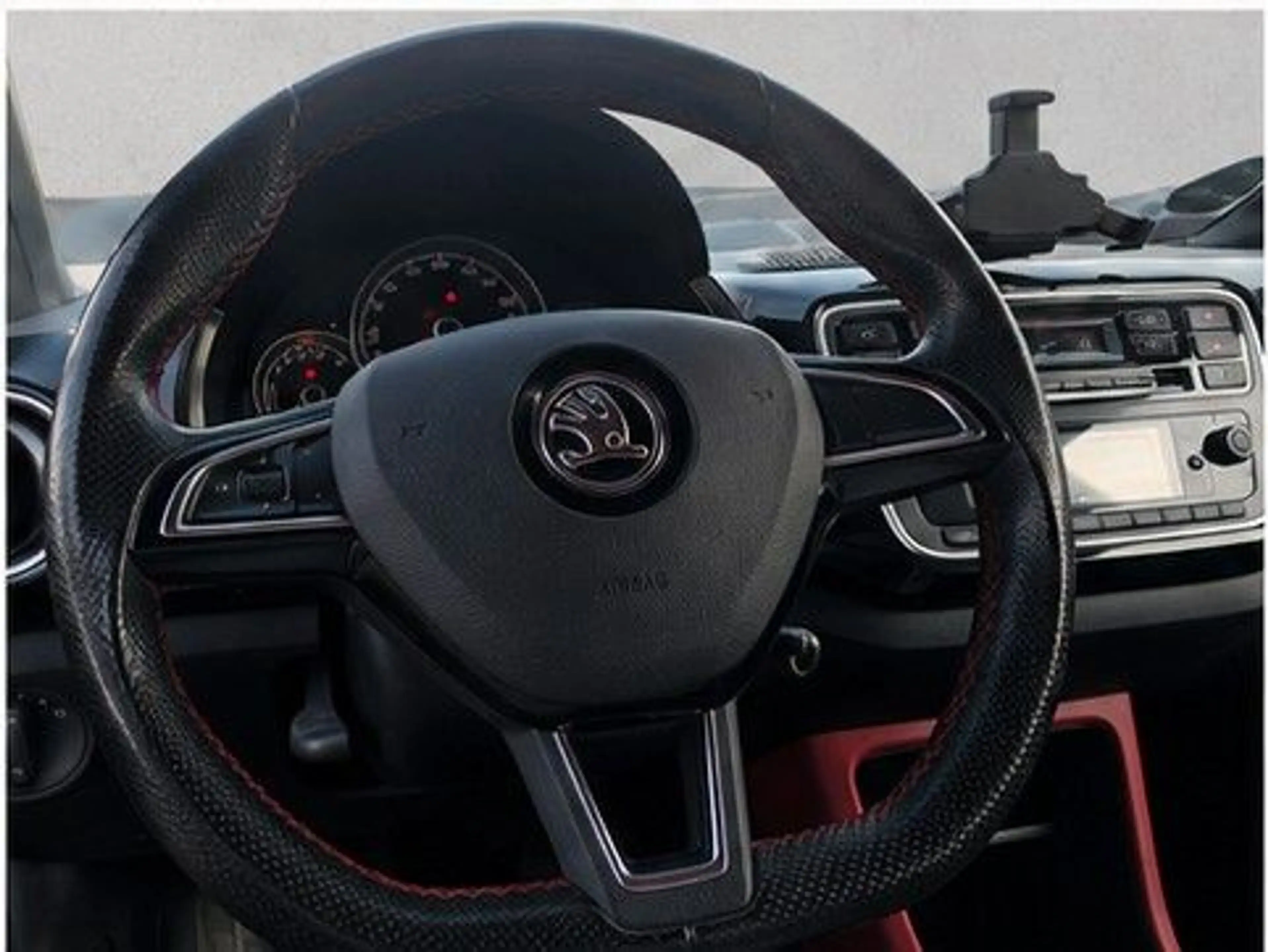 Skoda Citigo Monte Carlo, Neuer Service — photo 8