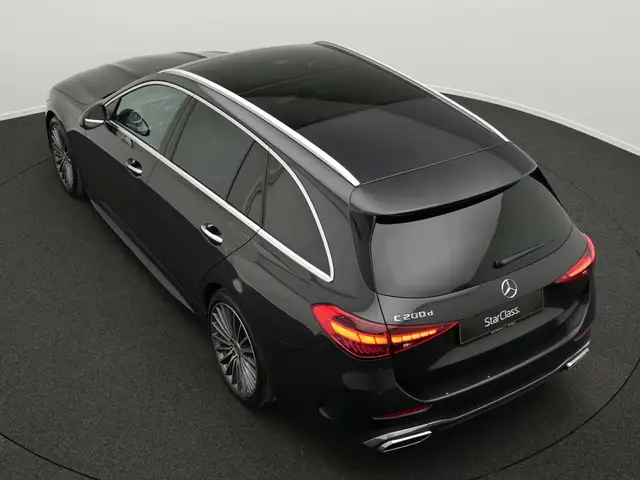 Mercedes-Benz C-Class view 13