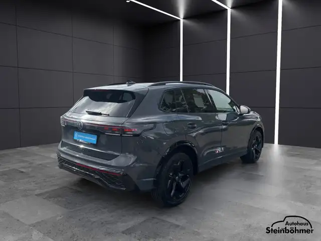 Volkswagen Tiguan view 7