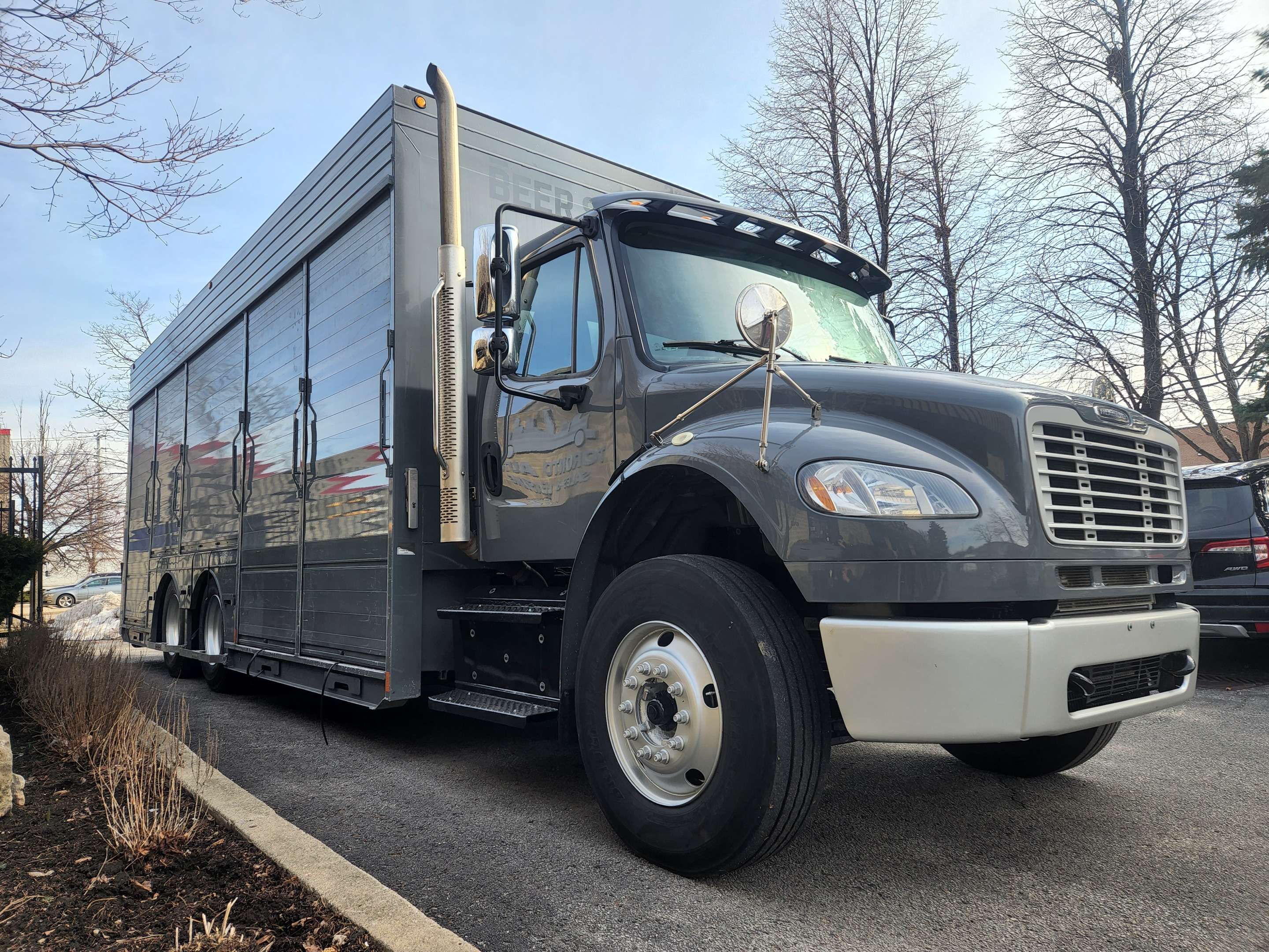 2014 Freightliner M2