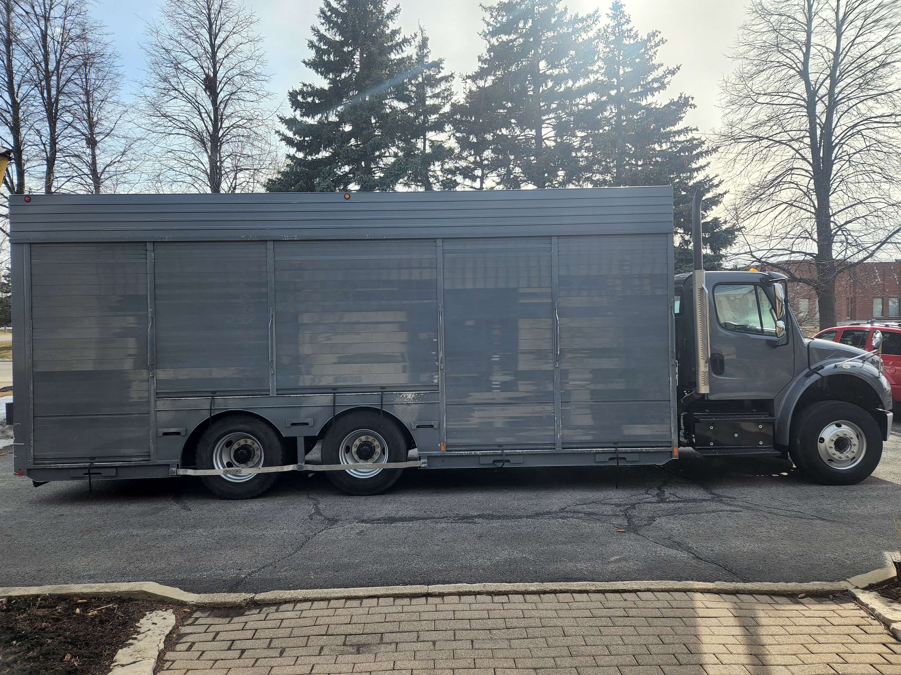 2014 Freightliner M2
