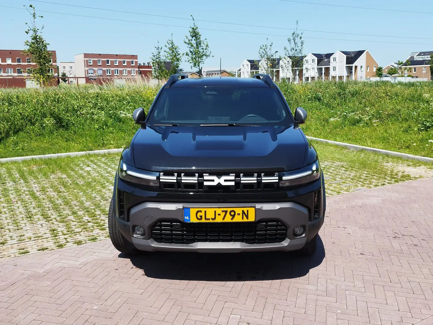 Dacia Duster Duster 1.6 Hyb 140 Journey Zwart - 1