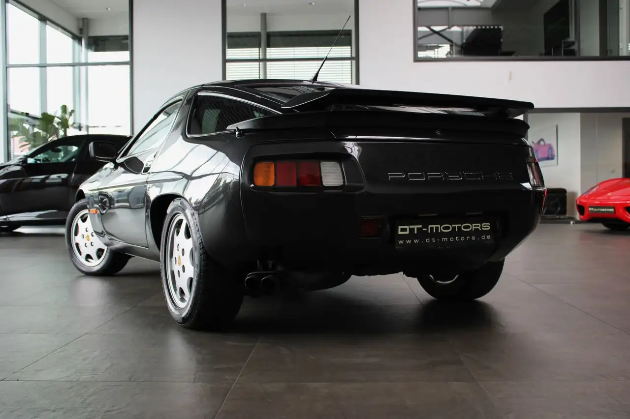 Porsche 928 S V8 * DAS SPITZENMODELL DER 80ER JAHRE *, foto 5