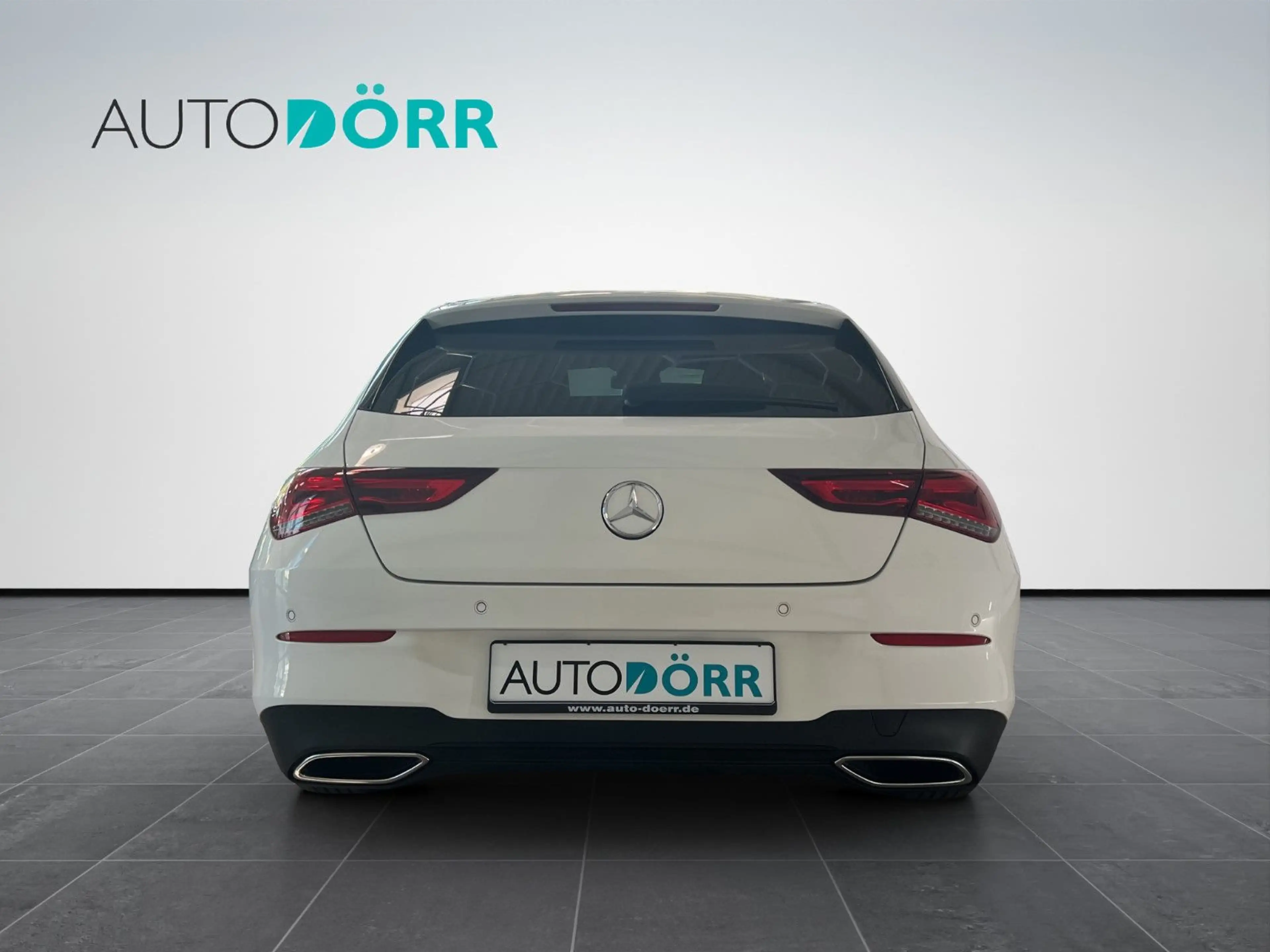 Mercedes-Benz CLA 200 Progressive Night+Kamera — photo 4