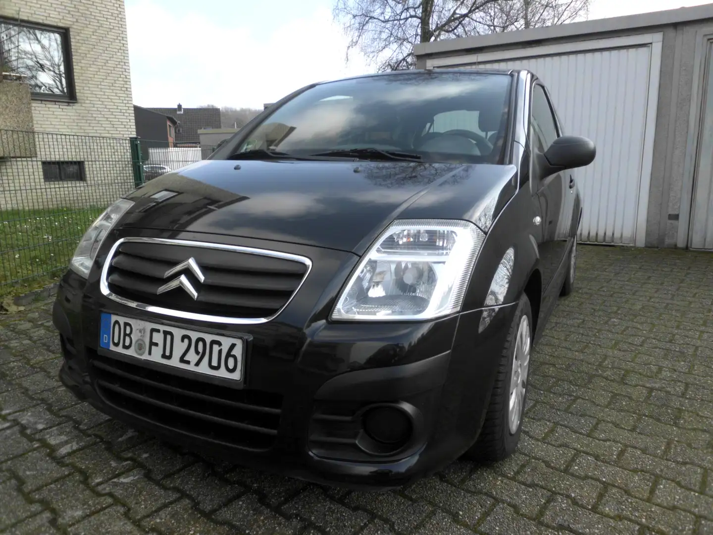 Citroen C2 C2 1.1 Tonic Schwarz - 1