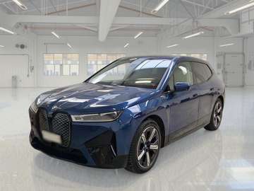 XDRIVE 50 PACCHETTO SPORTIVO SUV