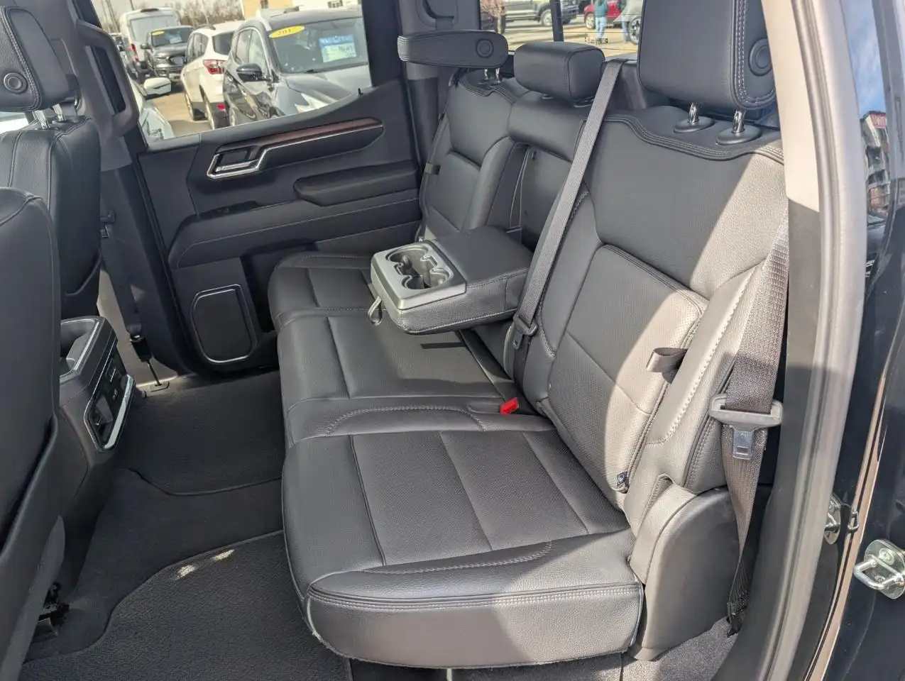 GMC Sierra 1500 снимка GMC Sierra 1500