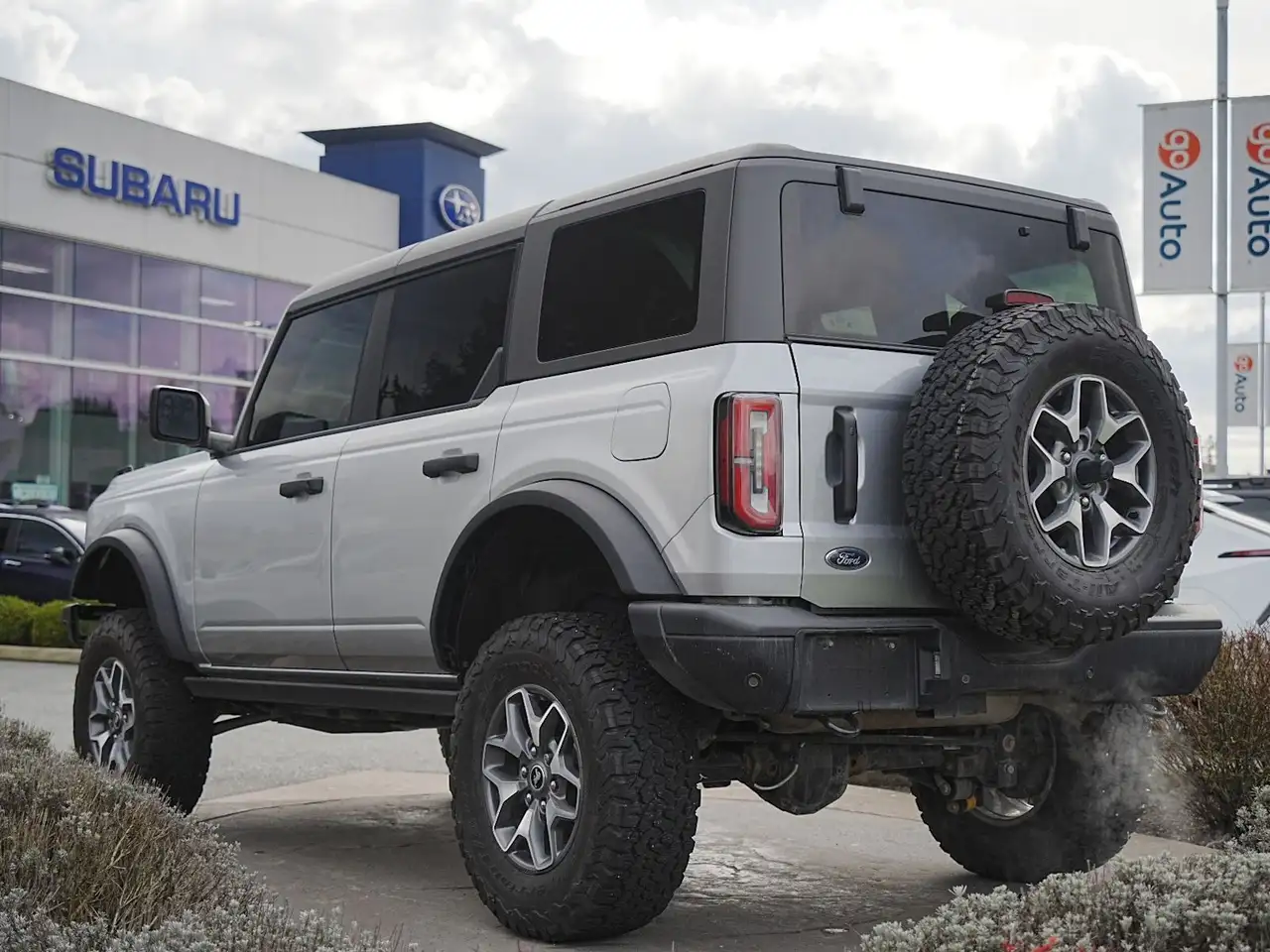 Ford Bronco снимка Ford Bronco