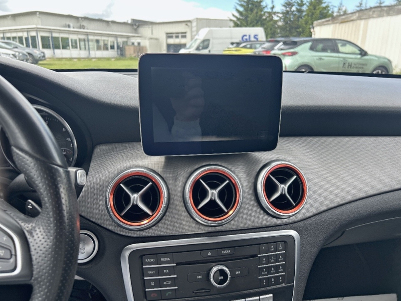 Mercedes-Benz CLA 220 CDI d StandHZG Navi LED El. Heckklappe Fahrerprofi — photo 14