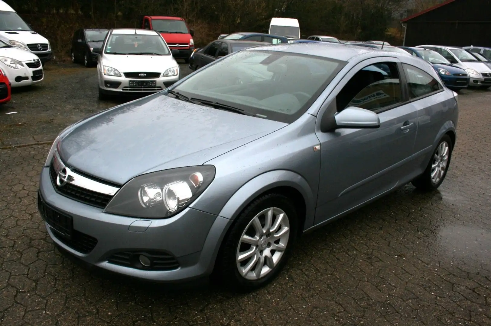 Opel Astra H GTC CATCH ME Now 1.9 "Tüv neu" Argent - 2