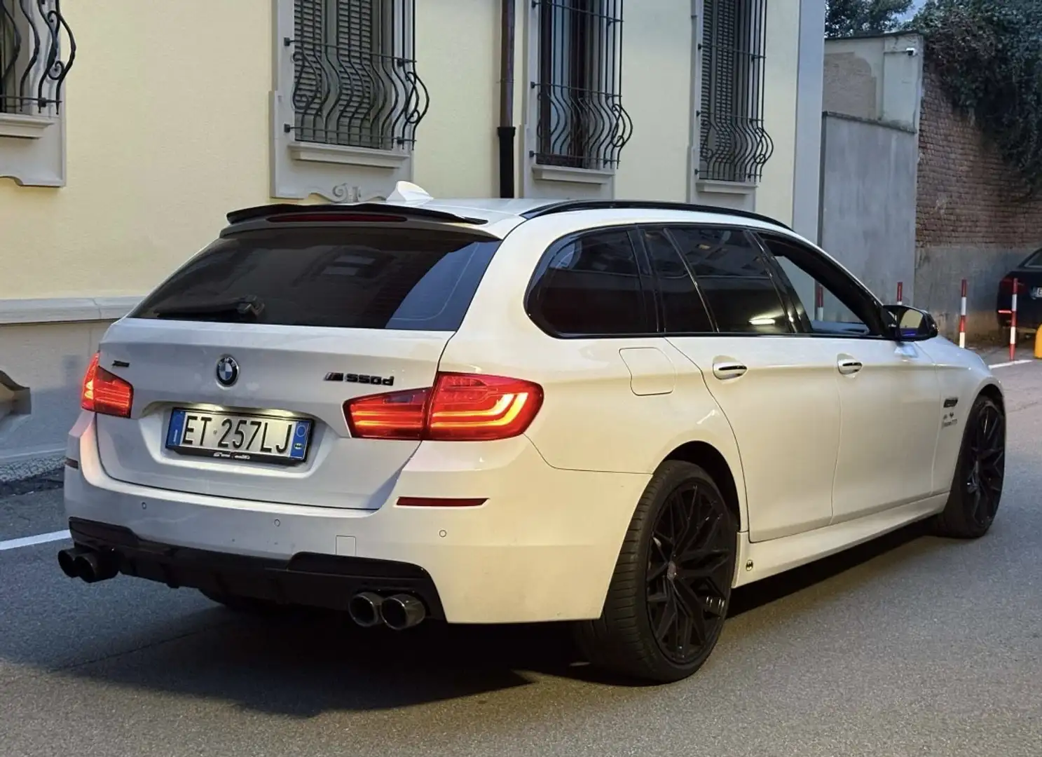 BMW 520 520d Touring xdrive Msport 184cv auto E6 Bianco - 2