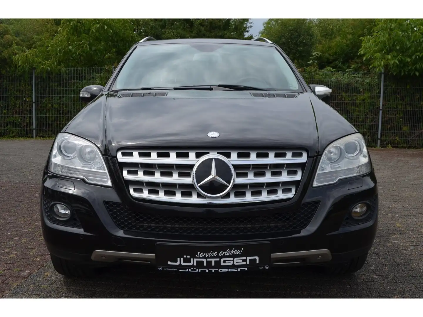 Mercedes-Benz ML 420 CDI 4M LEDER DSC STHZG GSD RFK AHK MEMORY Schwarz - 2