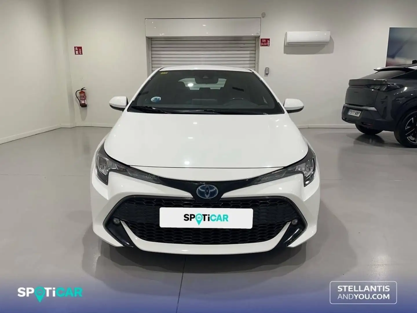 Toyota Corolla 125H Active Tech Blanco - 2